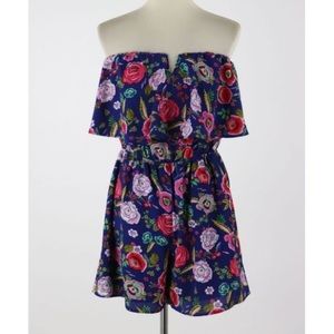 NWT women’s floral strapless romper